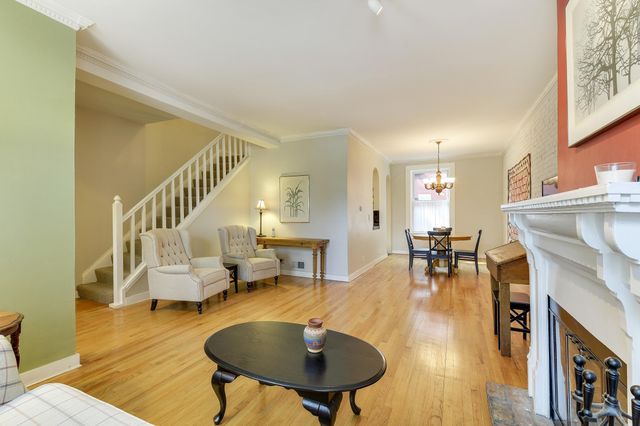 3 W 33rd Street, Minneapolis, MN 55408