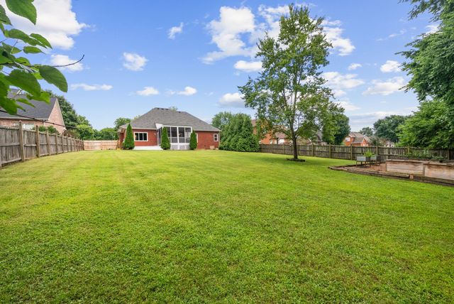 1173 McCoury Ln, Spring Hill, TN 37174