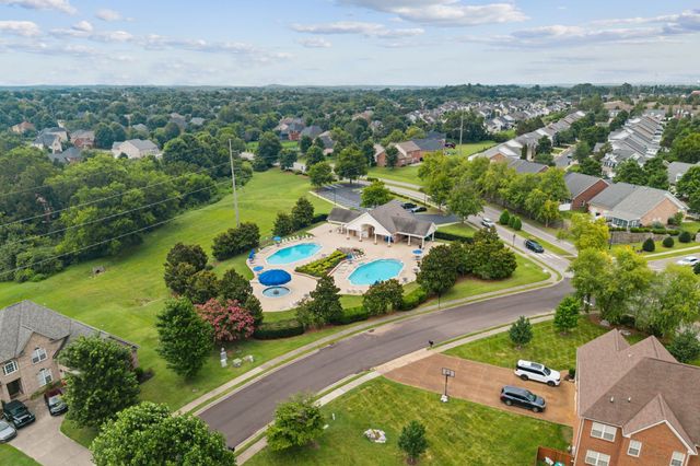 1173 McCoury Ln, Spring Hill, TN 37174