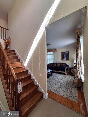 7210 GREENSPRING LN, Lanham, MD 20706