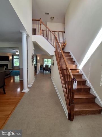 7210 GREENSPRING LN, Lanham, MD 20706