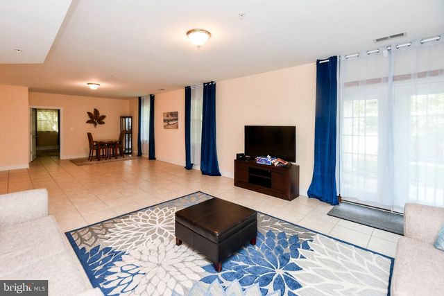 7210 GREENSPRING LN, Lanham, MD 20706