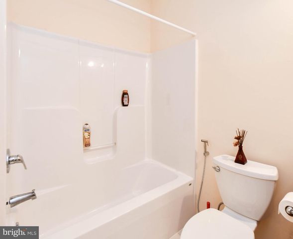 7210 GREENSPRING LN, Lanham, MD 20706