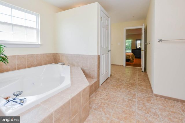 7210 GREENSPRING LN, Lanham, MD 20706