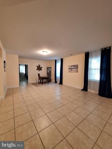 7210 GREENSPRING LN, Lanham, MD 20706