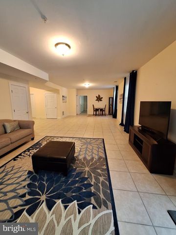 7210 GREENSPRING LN, Lanham, MD 20706