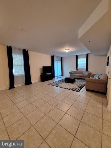 7210 GREENSPRING LN, Lanham, MD 20706