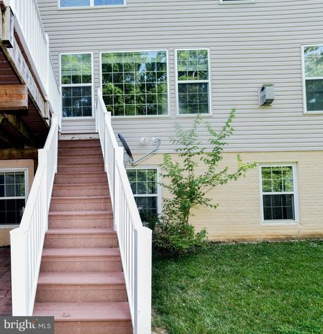 7210 GREENSPRING LN, Lanham, MD 20706