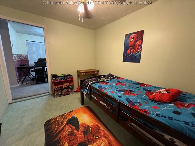 736 Mile Fork Road, Charleston, WV 25312