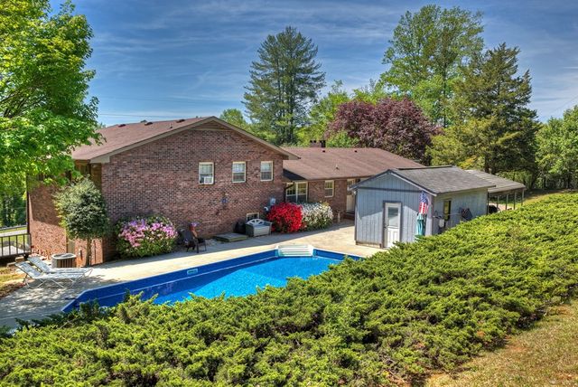 4519 E Highway 52, Ellijay, GA 30536