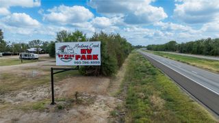 10471 HWY 24, Paris, TX 75462