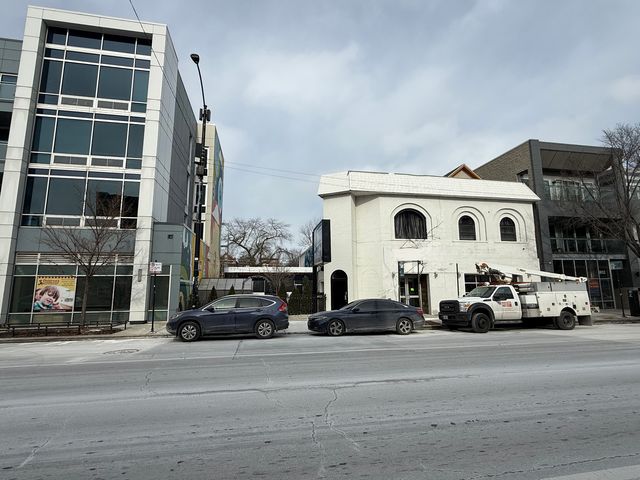 1814 W Chicago Avenue, Chicago, IL 60622