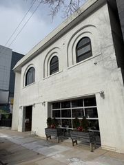 1814 W Chicago Avenue, Chicago, IL 60622