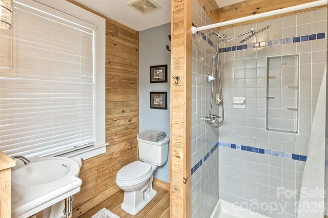 293 Fairview Road, Asheville, NC 28803