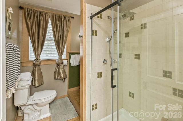 293 Fairview Road, Asheville, NC 28803