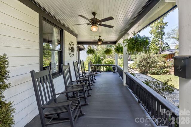 293 Fairview Road, Asheville, NC 28803
