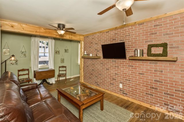 293 Fairview Road, Asheville, NC 28803