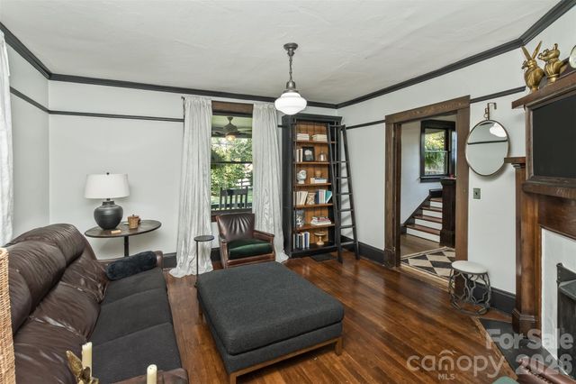 293 Fairview Road, Asheville, NC 28803