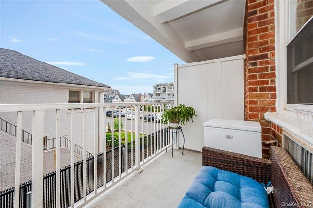 55 Monroe Boulevard 1C, Long Beach, NY 11561