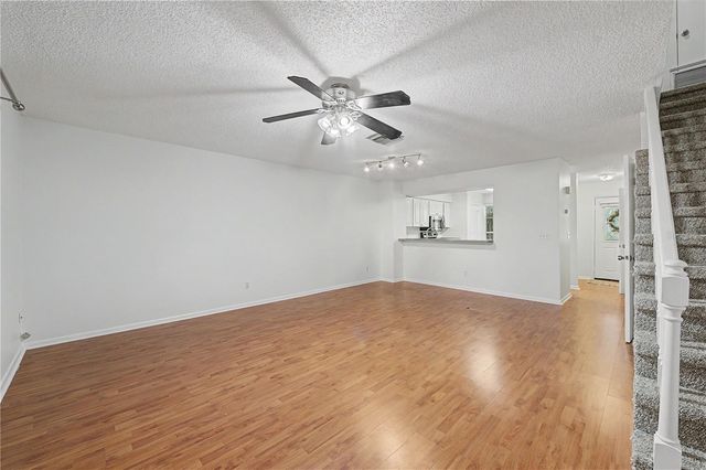 13856 STONE MILL WAY, Tampa, FL 33613