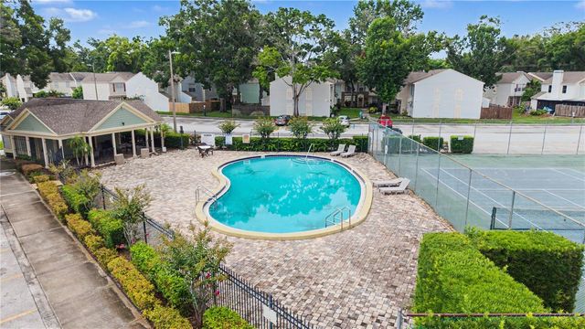 13856 STONE MILL WAY, Tampa, FL 33613