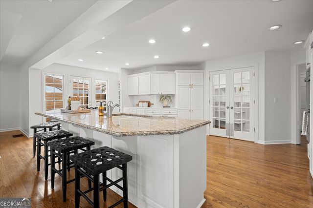 4240 Loch Highland Parkway NE, Roswell, GA 30075