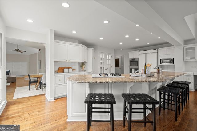 4240 Loch Highland Parkway NE, Roswell, GA 30075