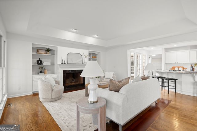 4240 Loch Highland Parkway NE, Roswell, GA 30075