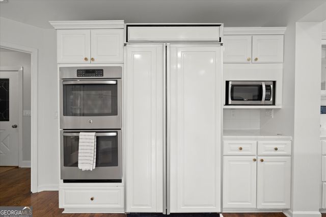 4240 Loch Highland Parkway NE, Roswell, GA 30075