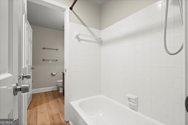 4240 Loch Highland Parkway NE, Roswell, GA 30075