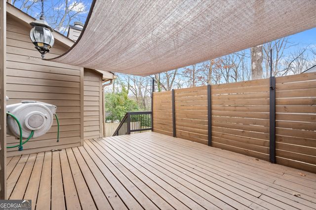 4240 Loch Highland Parkway NE, Roswell, GA 30075