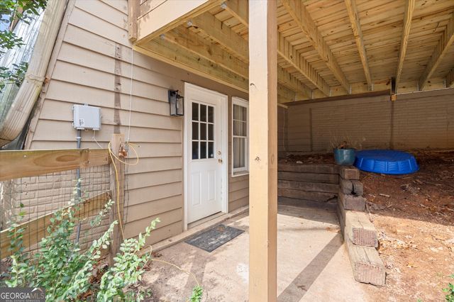 4240 Loch Highland Parkway NE, Roswell, GA 30075