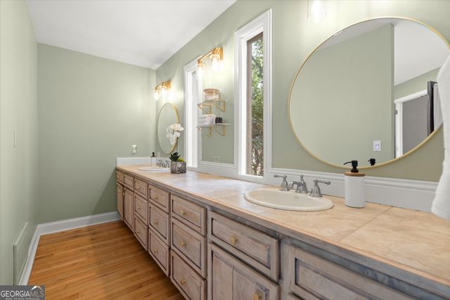 4240 Loch Highland Parkway NE, Roswell, GA 30075