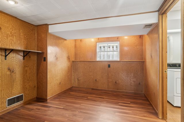 1119 S Pine Avenue, Arlington Heights, IL 60005