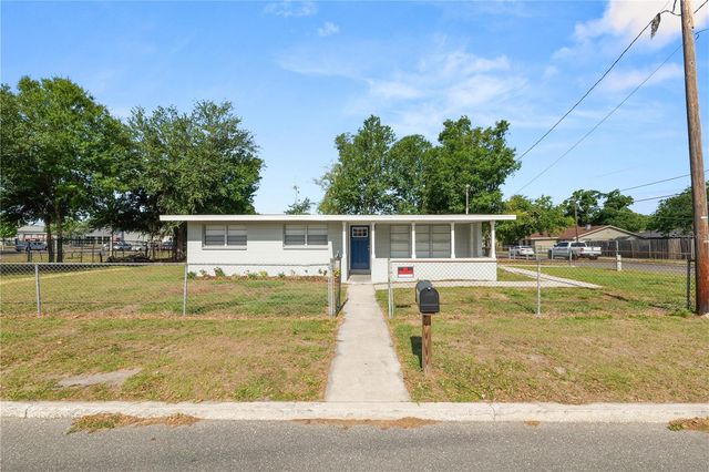 1101 S GIBBS STREET, Plant City, FL 33563