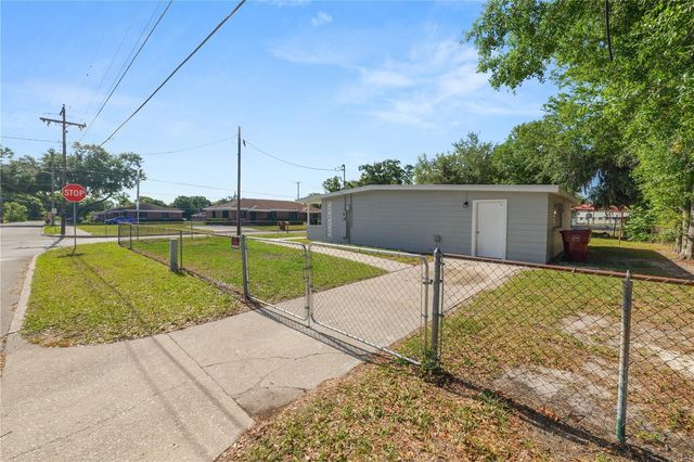 1101 S GIBBS STREET, Plant City, FL 33563