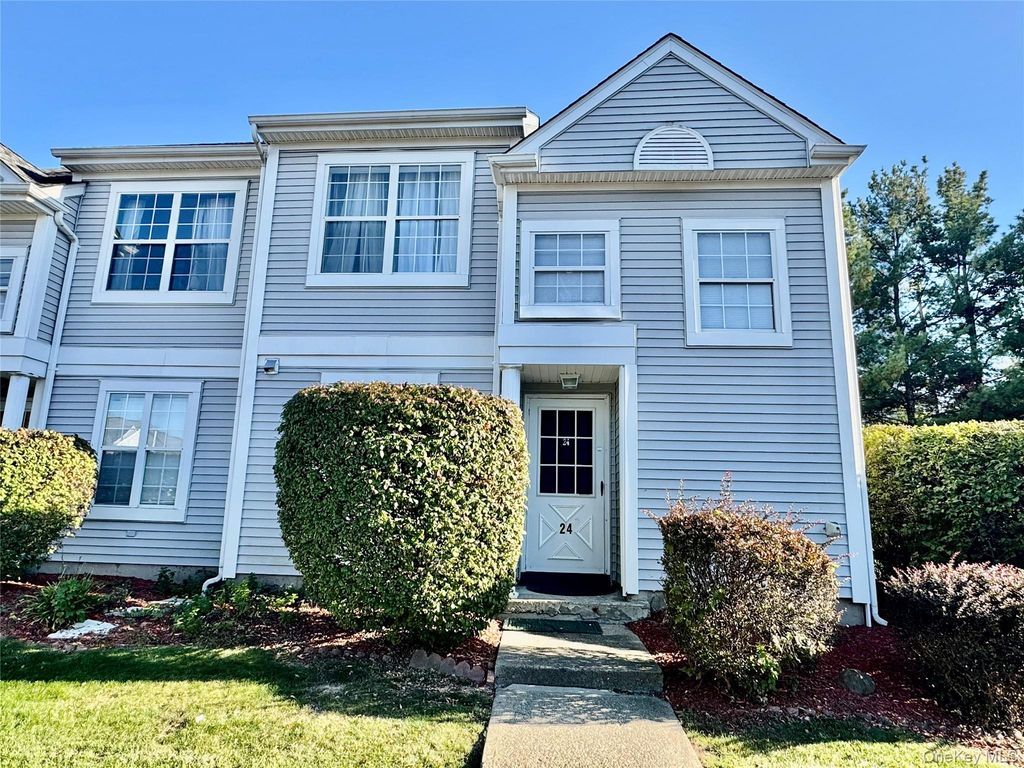 24 Kent Court, Middletown, NY 10940