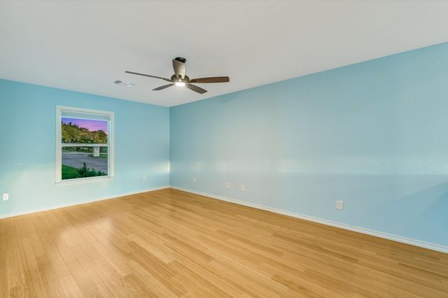 222 Peabody PL, Dripping Springs, TX 78620