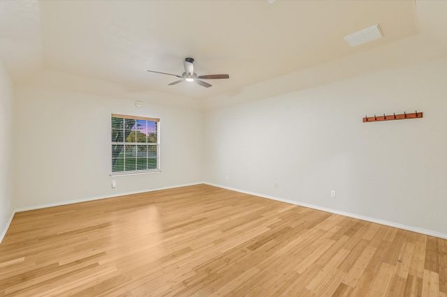 222 Peabody PL, Dripping Springs, TX 78620