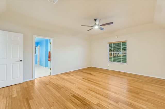 222 Peabody PL, Dripping Springs, TX 78620