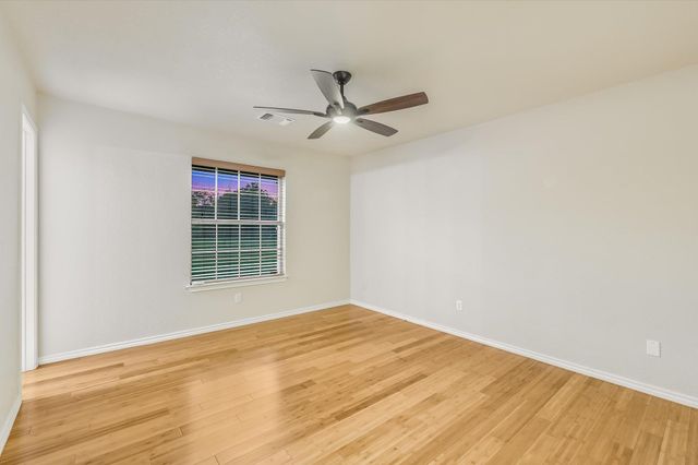 222 Peabody PL, Dripping Springs, TX 78620