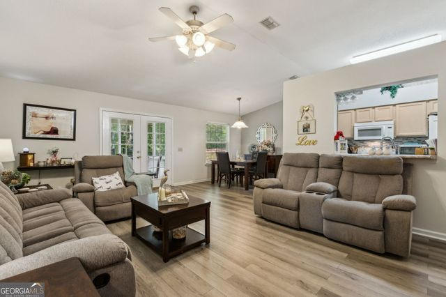 207 Wild Grape Drive, St. Marys, GA 31558