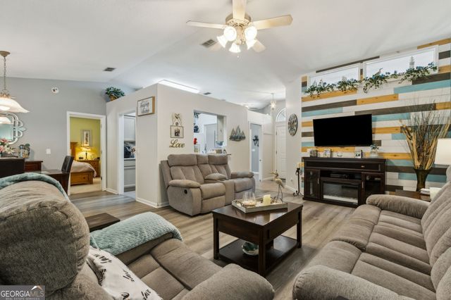 207 Wild Grape Drive, St. Marys, GA 31558