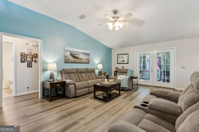 207 Wild Grape Drive, St. Marys, GA 31558