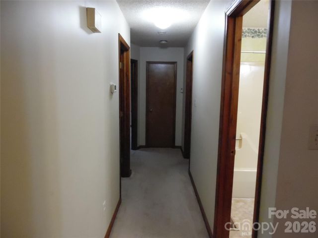 1453 Marshbrooke Lane, Catawba, NC 28609