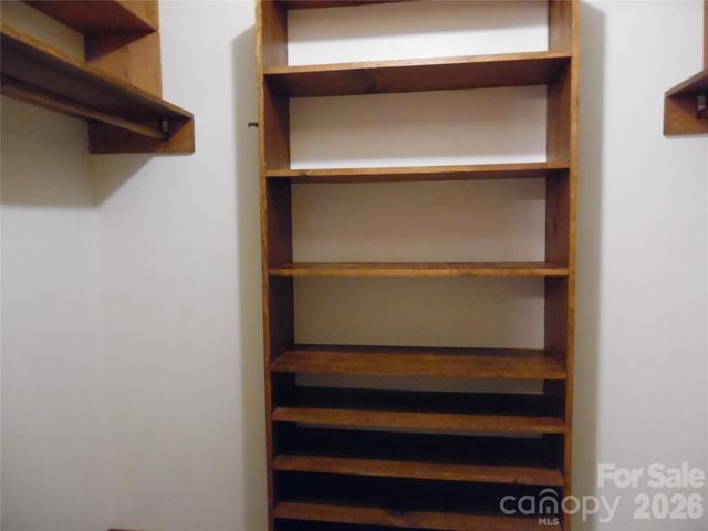 1453 Marshbrooke Lane, Catawba, NC 28609