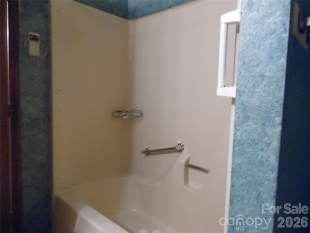 1453 Marshbrooke Lane, Catawba, NC 28609