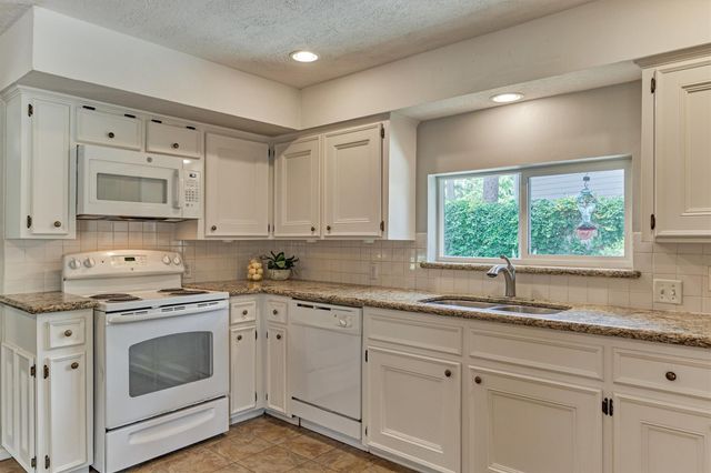 6326 Craigway Road, Spring, TX 77389