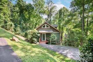 15 Happy Crow Lane, Asheville, NC 28805