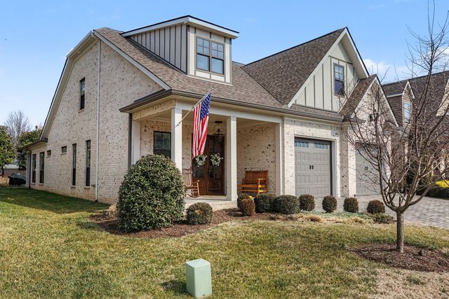 2111 White Poplar Court, Murfreesboro, TN 37130